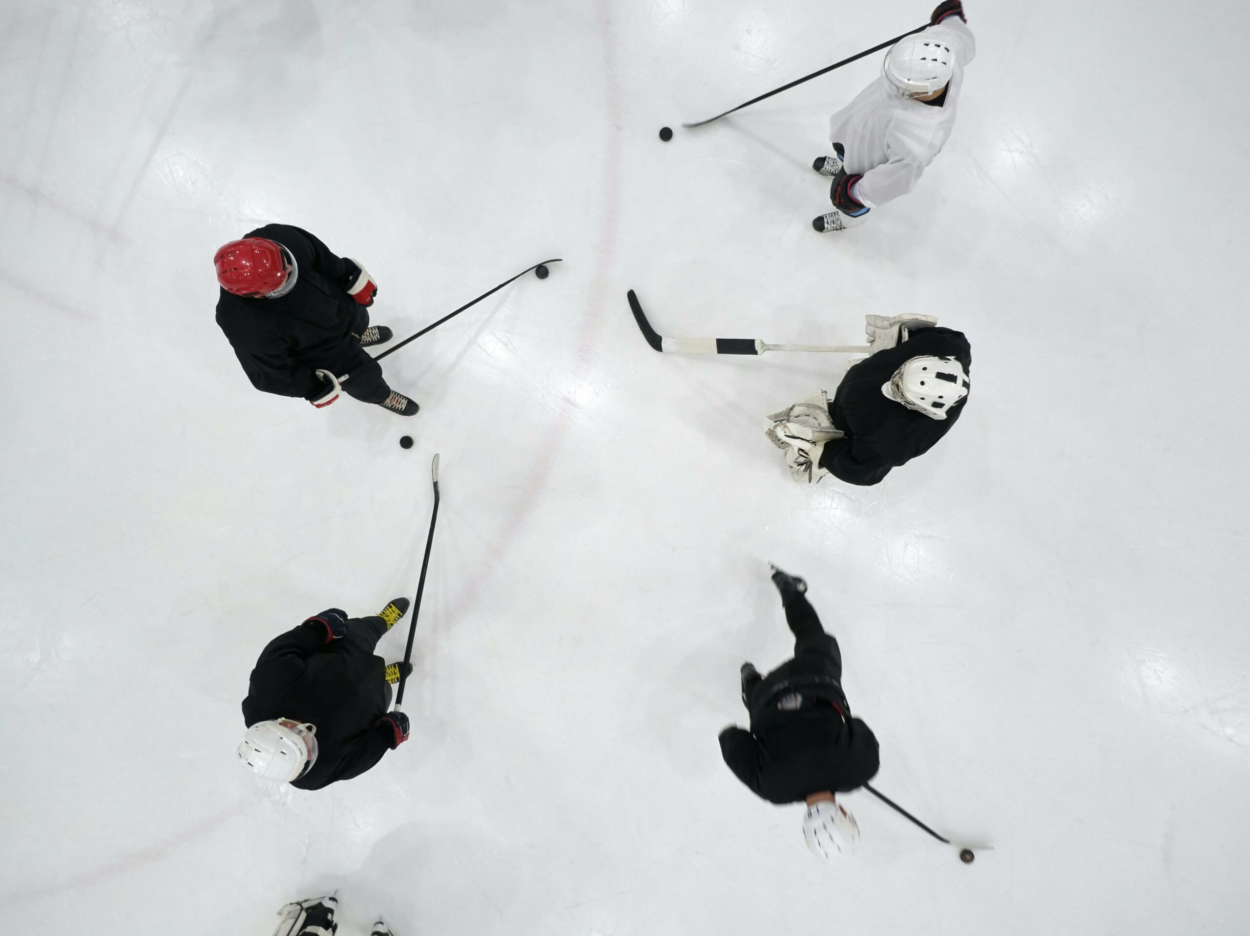 4 måter hockeyspill er forskjellig fra andre sportsspill